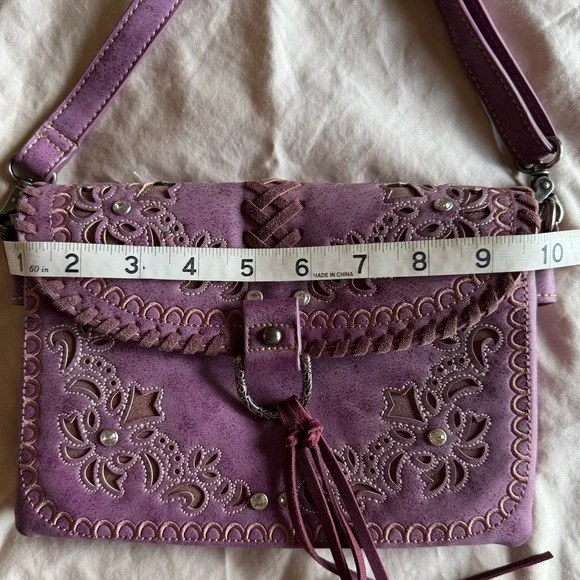 Montana West Purple Crossbody Bag with Embroidery. Like New. Non smoking no pet - Picture 3 of 9